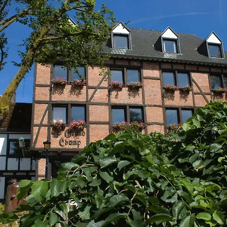 Hotel Grand-champ