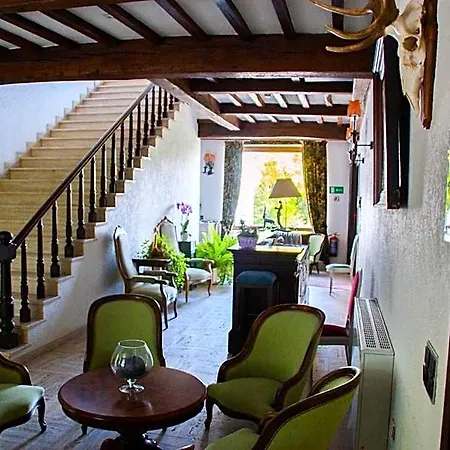 Grand-champ מלון מאלמדי